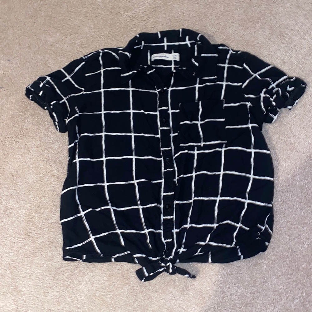 ABERCROMBIE KIDS Black and White Buttonup